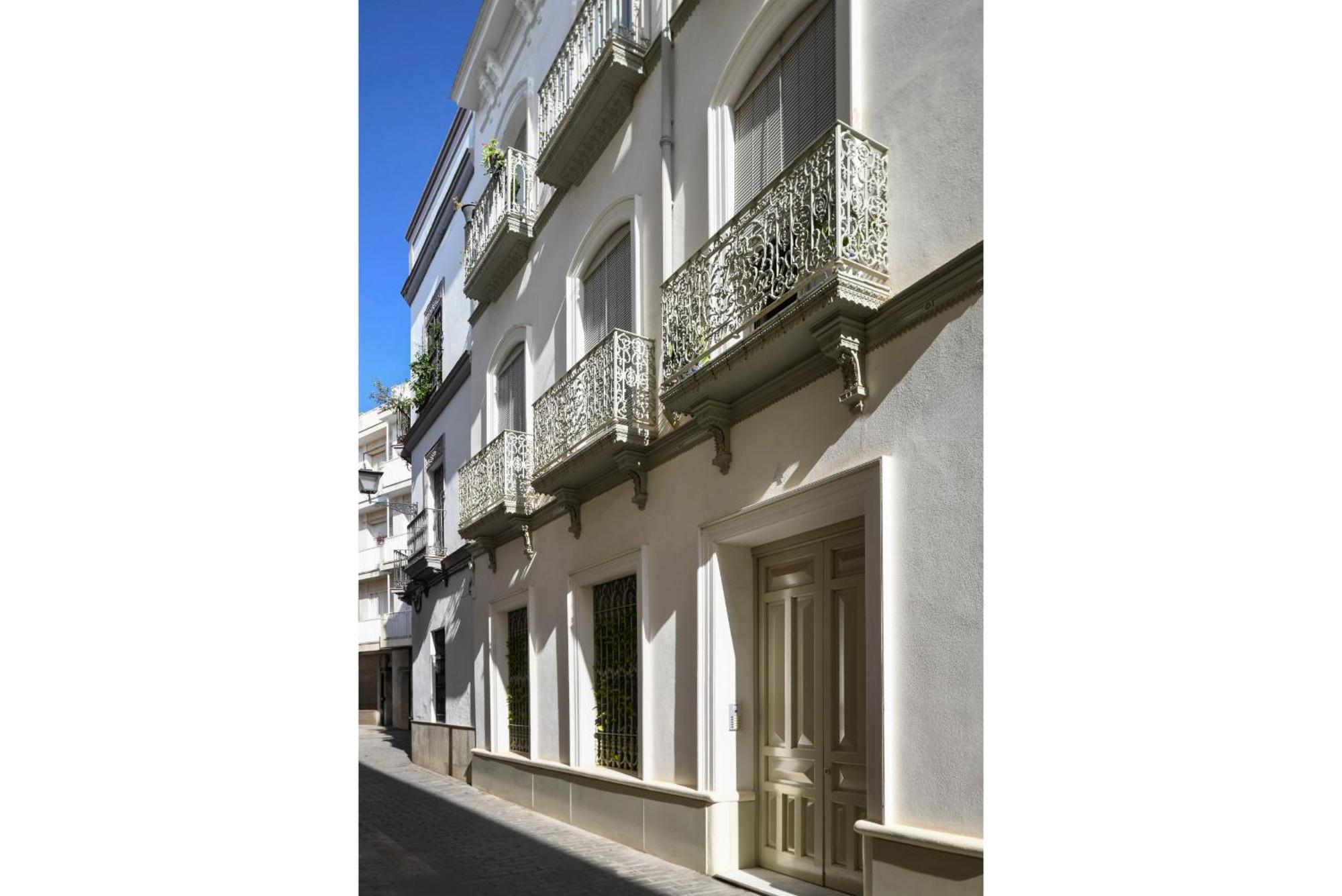 Magno Apartments Cervantes Sevilha Exterior foto